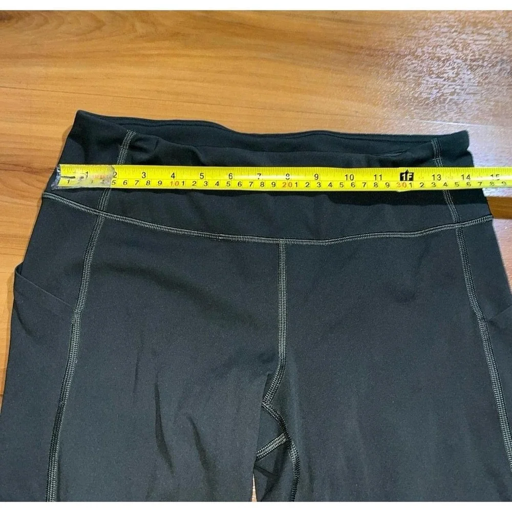 Womens Lululemon Athletica Performance Training Active Capri Leggings